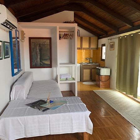 Fisherman'S Apartment Petrovac Bagian luar foto