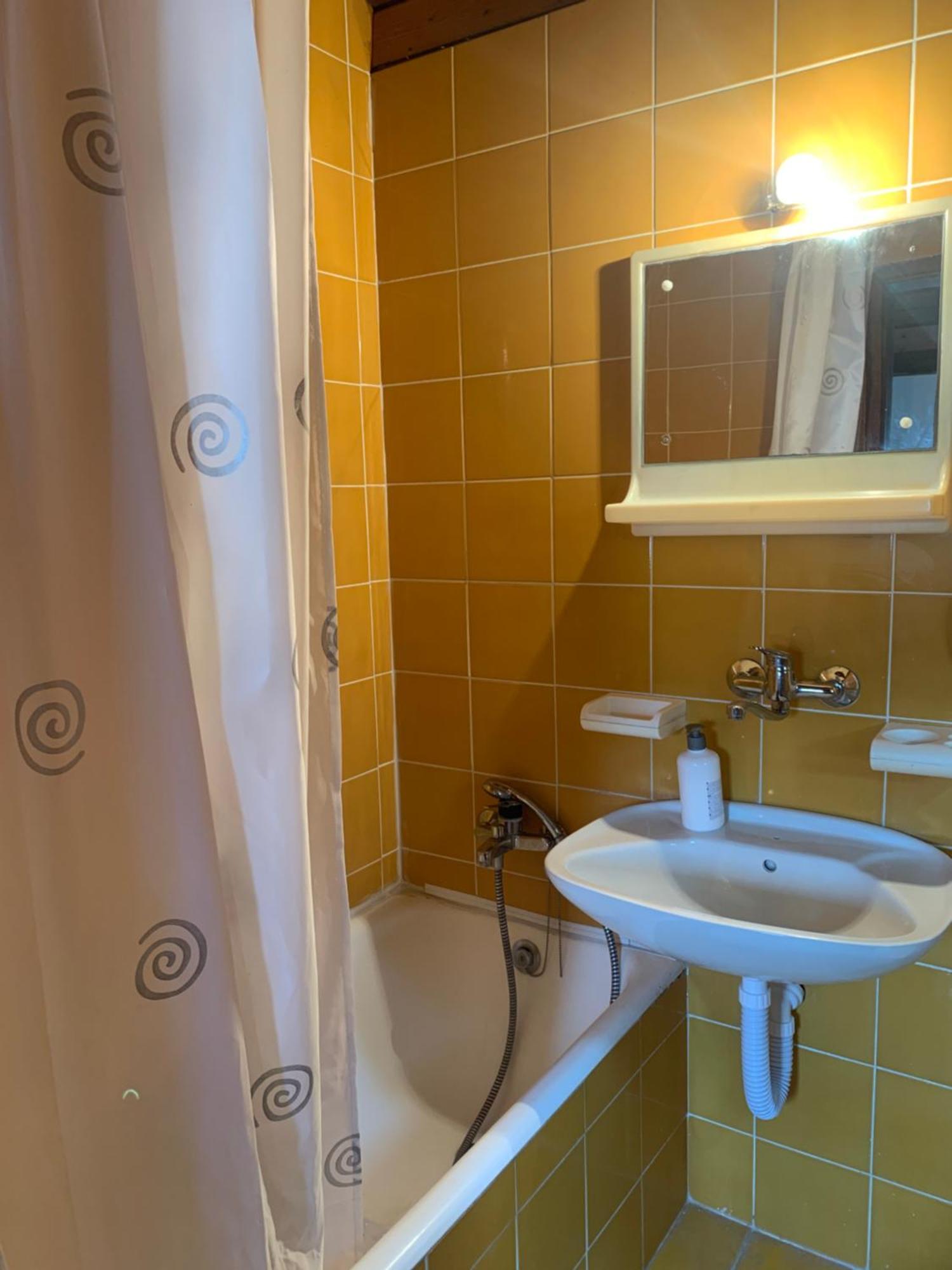 Fisherman'S Apartment Petrovac Bagian luar foto